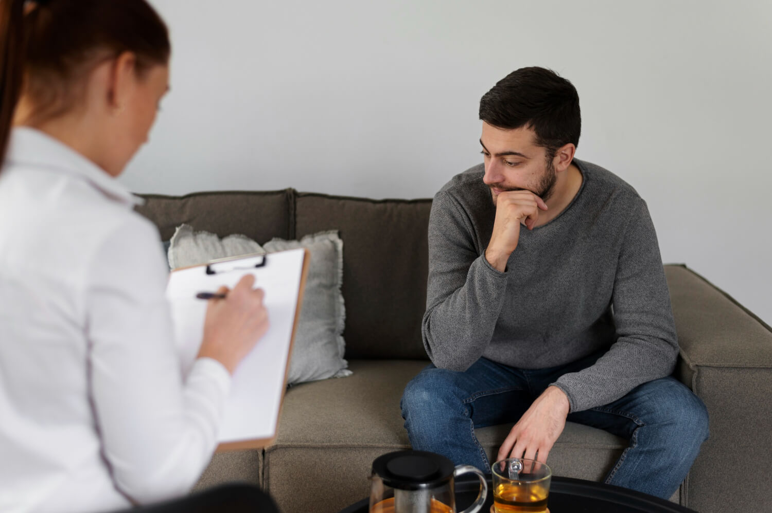 CBT therapy for anxiety and overthinking support at Renewed Mind Therapy